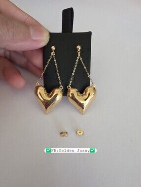 18K Gold Happy Heart Dangle Stud